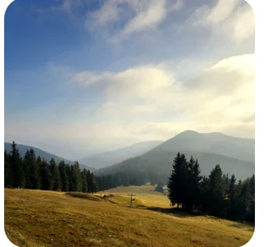 Panorama Karkonoszy widok ze szczytu w okolicy działania Wkręceni w Rowery